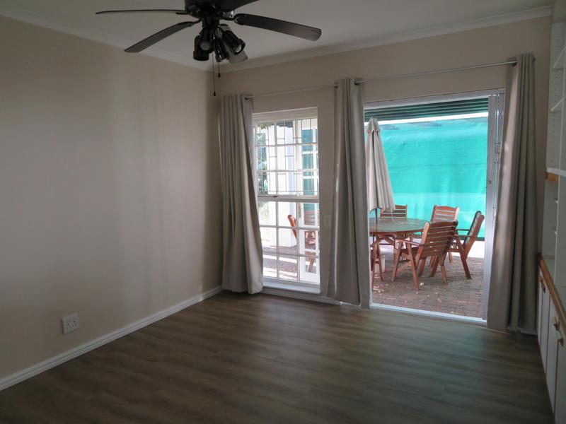 3 Bedroom Property for Sale in Zevenwacht Farm Village Western Cape